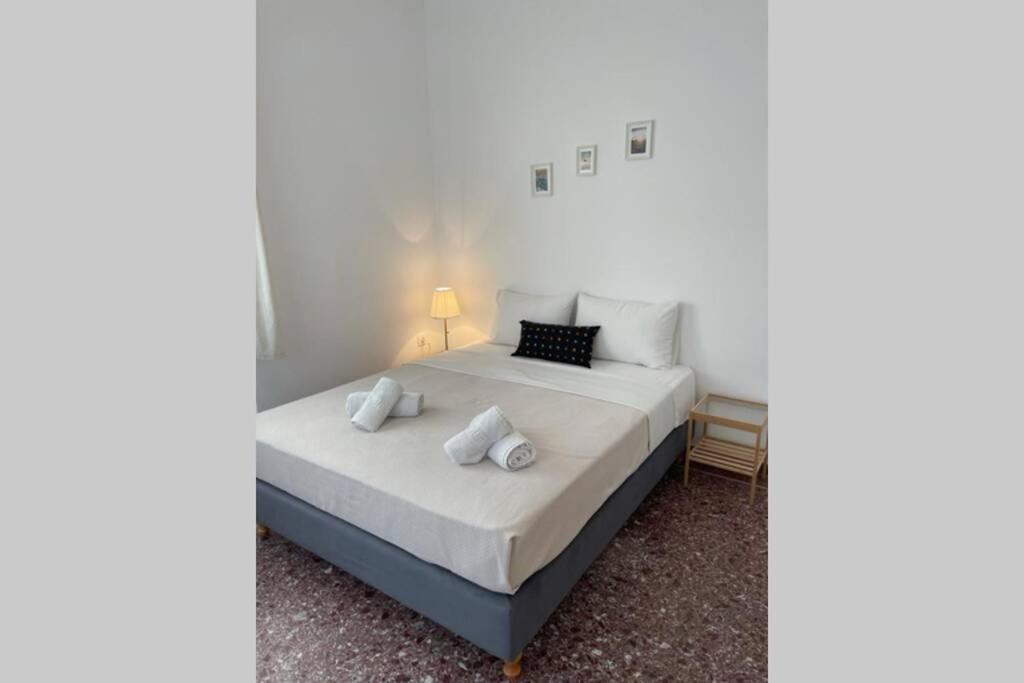PANOS ROOMS Modern 3-Bedroom apartment Ándros Buitenkant foto